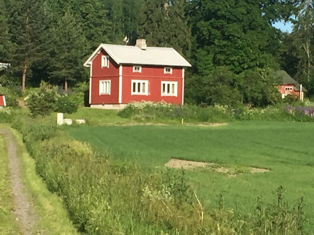 Villa Tuomiranta Sannäs Szoba fotó